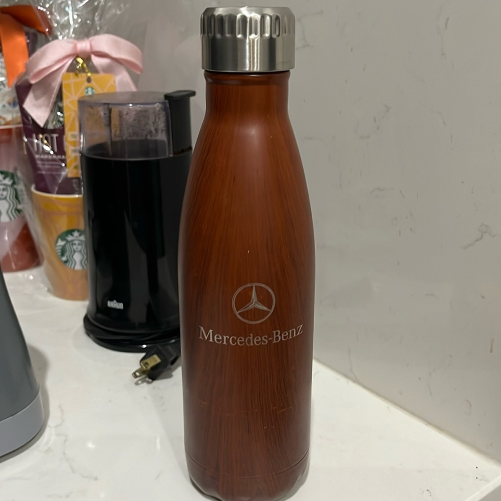 Water bottle